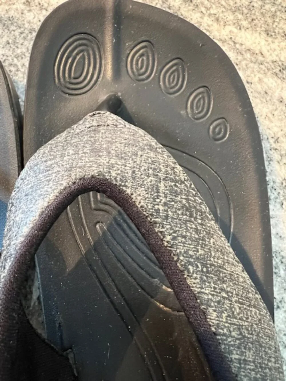 Aerothotic flip flops ergonomic footbed padded straps beachy comfort casual wear